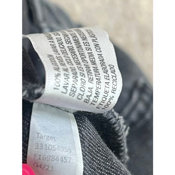 Wild Fable Black Distressed Denim Shorts Size 8 | Highest Rise Cheeky Raw Hem - Picture 7 of 7